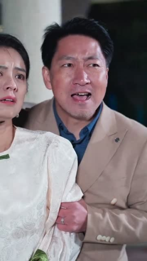 三个女儿把老妈宠翻天(34集) 三个女儿把老妈宠翻天(34集)贝贝短剧分享