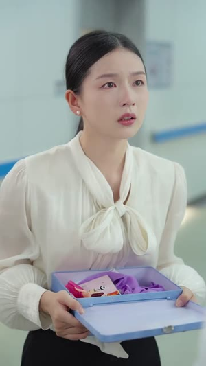 送她一朵小红花(30集) 送她一朵小红花(30集)热播短剧推荐