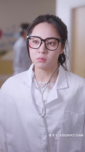 奉天承孕:傅少请接芷(奉天承孕傅少请接芷) 奉天承孕:傅少请接芷(奉天承孕傅少请接芷)追风的女孩短剧