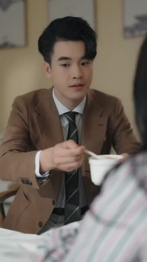 沈总你养的金丝雀变凤凰了（100集）全集我都看完了