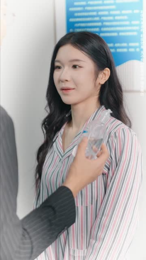 枕边出逃(31集) 枕边出逃(31集)红果免费短剧