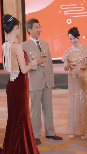 断亲后四个姐姐跪求我回家(70集) 断亲后四个姐姐跪求我回家(70集)热播短剧追不停