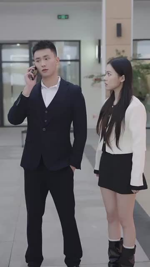 地铁爱情邂逅(34集) 地铁爱情邂逅(34集)温柔追捕短剧