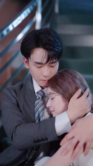 暗夜浪漫(40集) 暗夜浪漫(40集)小短剧推荐