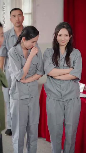 穿回90年帮我妈摆脱渣爹(32集) 穿回90年帮我妈摆脱渣爹(32集)男主角是谁