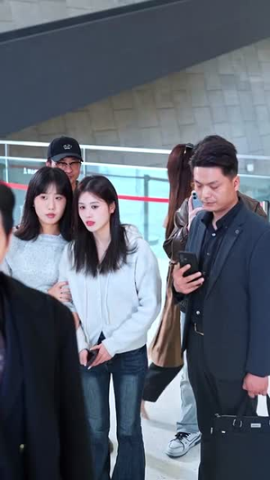 粉丝不是韭菜（36集）古代短剧推荐