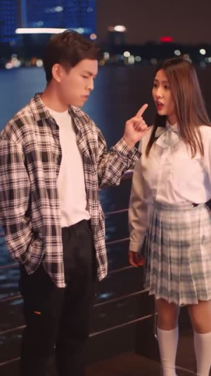 午夜的士(16集) 午夜的士(16集)短剧免费分享