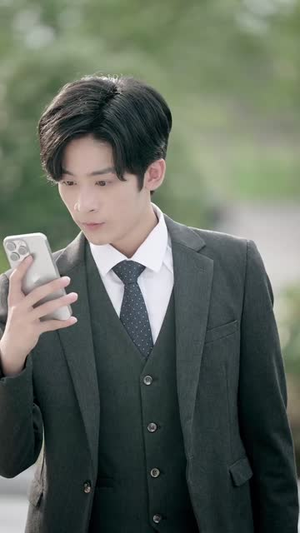 在你的心上搁浅（36集）热门短剧免费看