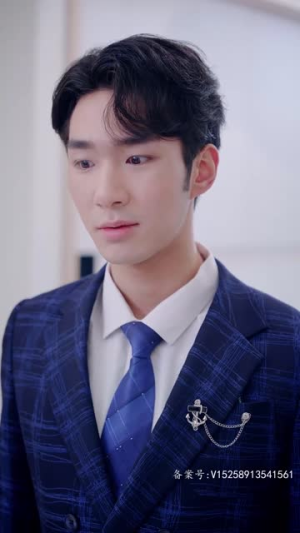 离婚妈妈竟是霸总白月光（101集）短剧抢先看全集