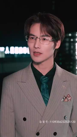 保镖老爸(62集) 保镖老爸(62集)爆款短剧追不停