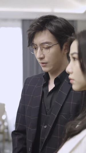 离婚后我爆红了(90集) 离婚后我爆红了(90集)免费看全网短剧