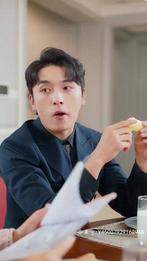 离婚后我和总裁互换了身体(81集) 离婚后我和总裁互换了身体(81集)短剧全集大结局