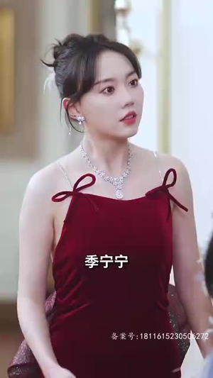 逃婚后被豪门大佬捡回家(84集) 逃婚后被豪门大佬捡回家(84集)最火爆的短剧