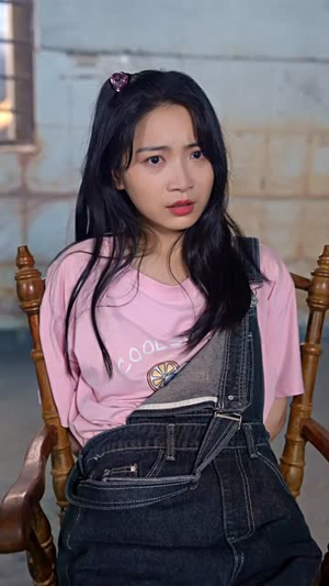 摄政王穿到现代要娶我(82集) 摄政王穿到现代要娶我(82集)爆火短剧追不停