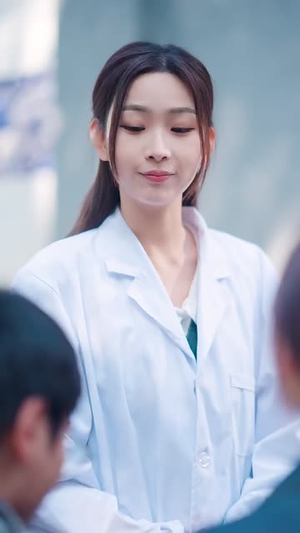 总裁夫人,身兼多职(18集) 总裁夫人,身兼多职(18集)爆款热门短剧