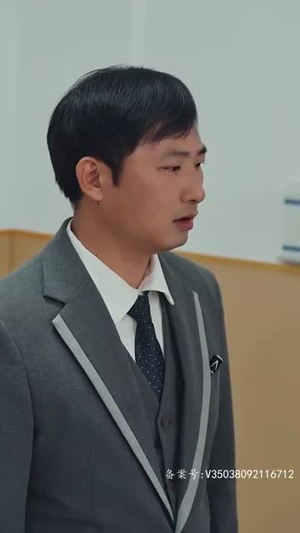 少将大人求放过(85集) 少将大人求放过(85集)追风的女孩短剧