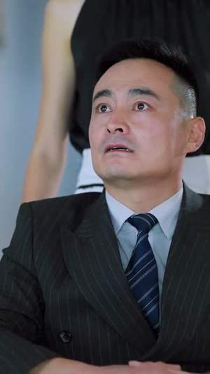 花好月又圆(40集) 花好月又圆(40集)热门短剧榜单