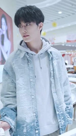 荒原烟火（55集）最火爆短剧