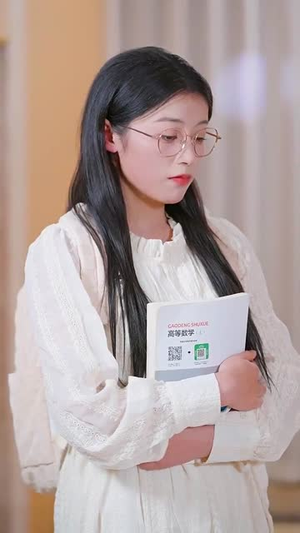 偷偷恋上你(100集) 偷偷恋上你(100集)火爆短剧来袭