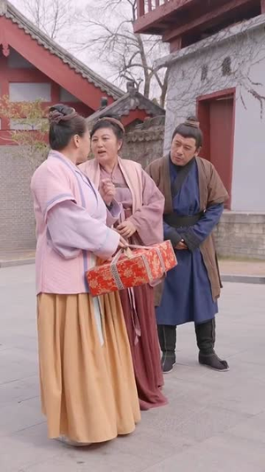 我家王妃怀里藏着万能空间(97集) 我家王妃怀里藏着万能空间(97集)超甜短剧抢先看