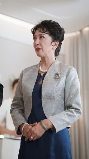 孕期被霸总宠上天(100集) 孕期被霸总宠上天(100集)短剧推荐上热门