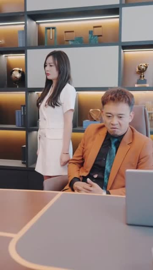 心渊背叛婚姻破碎的哀歌(长篇) 心渊背叛婚姻破碎的哀歌(长篇)网络小短剧