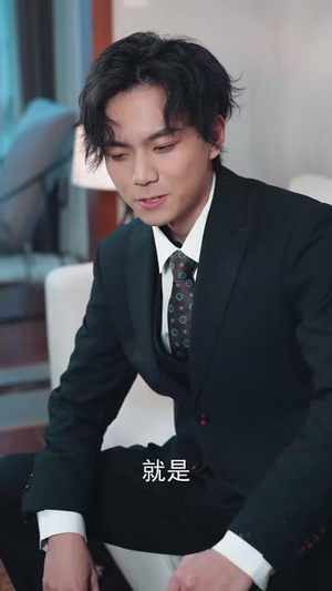 凤山行凤鸣孤月满星辰(65集)  凤山行凤鸣孤月满星辰(65集) 最新上映的短剧