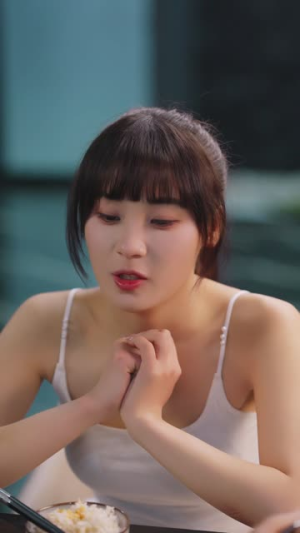 越界交易(70集) 越界交易(70集)观看软件