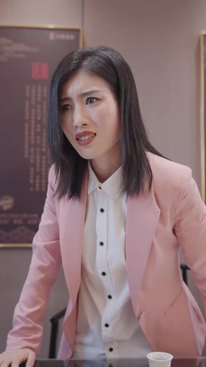 当草根遇见进化系统(104集)  当草根遇见进化系统(104集) 集免费看短剧