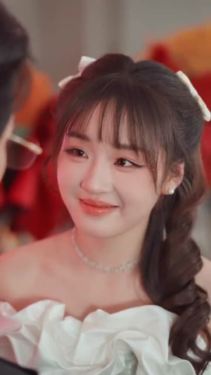 他似神明降落(74集) 他似神明降落(74集)短剧排行榜