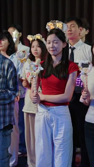 离婚后,前妻成了我最仰慕的歌坛天后(54集) 离婚后,前妻成了我最仰慕的歌坛天后(54集)短剧追到爽