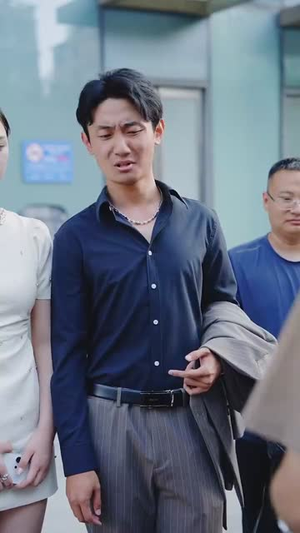 最强破烂王 (91集)  最强破烂王 (91集) 热门短剧推广