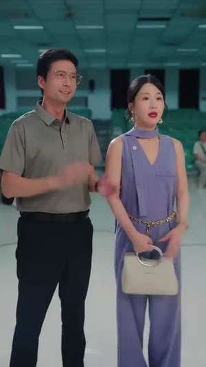 五十岁逆袭广场舞天后 (53集) 最新热门短剧