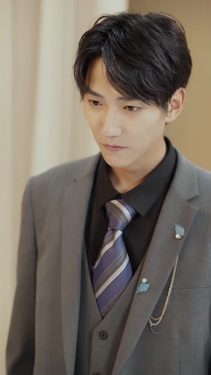 大小姐归来之唯一继承人(37集) 大小姐归来之唯一继承人(37集)短剧热播中