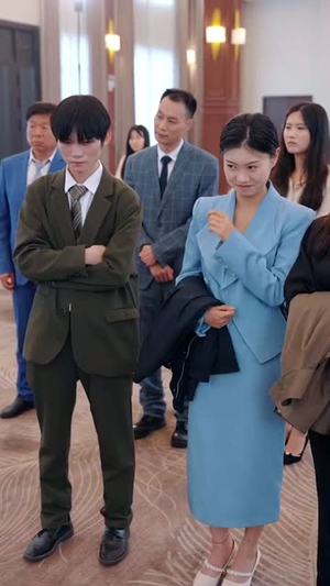 冷眼旁观的她 (61集)  冷眼旁观的她 (61集) 免费观看