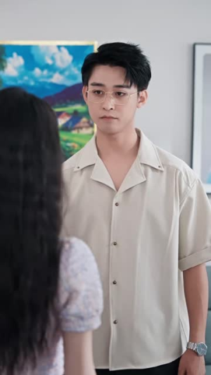 网恋翻车后我成了顶流(75集) 网恋翻车后我成了顶流(75集)一起看短剧