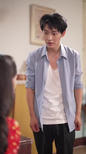 乡野医美 (80集)  乡野医美 (80集) 热门短剧看不停