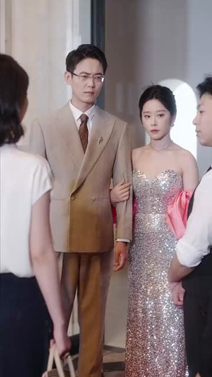 炮灰女主但满级通关（62集）独家内容免费看