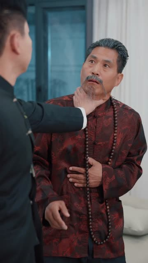 摊牌了我能看见过去一万年(79集) 摊牌了我能看见过去一万年(79集)看精彩短剧