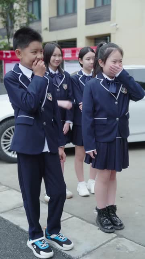 赶出家门后我靠带崽成赢家(82集) 赶出家门后我靠带崽成赢家(82集)爱短剧爱追剧