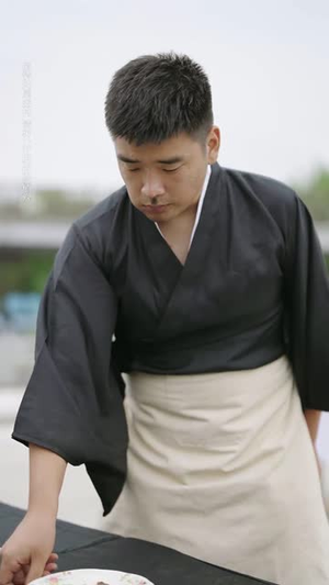 废柴逆袭当厨神 (66集)  废柴逆袭当厨神 (66集) 在哪个平台看好