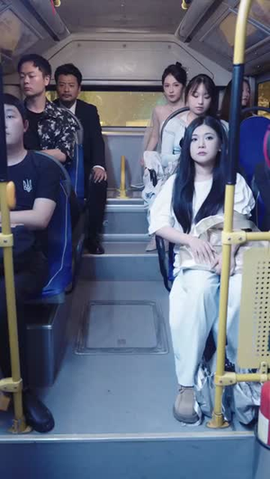 魔鬼上司变后妈老爹你真行 (76集)  魔鬼上司变后妈老爹你真行 (76集) 精彩短剧热播