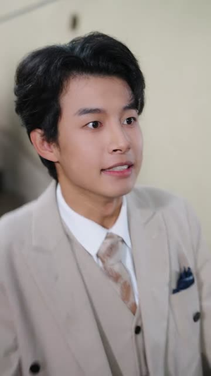 让你当挡箭牌，你真把老板娶了（61集）精彩短剧下载