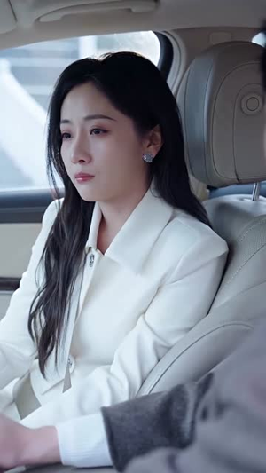 落日朝霞染芳华(70集) 落日朝霞染芳华(70集)好看的短剧