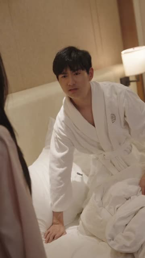 我的女友太诡异了（32集）全集免费看短剧