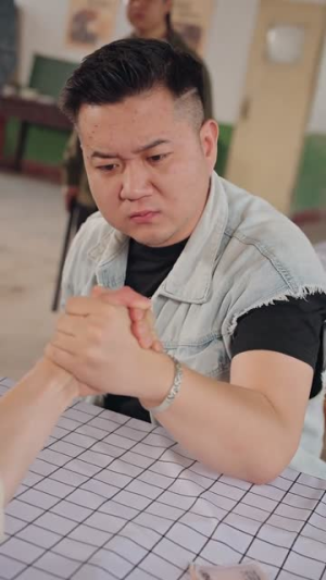 重回82：我女儿一个都不能少（95集）不用花钱看全剧