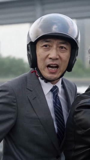 正义或许会迟到,但老爸从不缺席(70集) 正义或许会迟到,但老爸从不缺席(70集)短剧在线观看