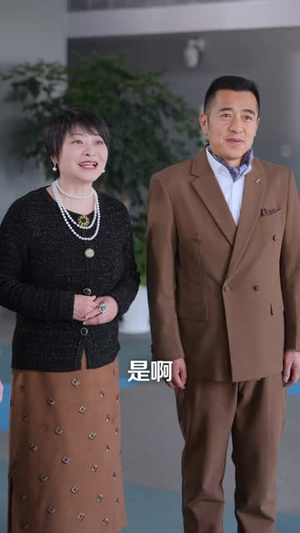 刚下山即被总裁逼婚，我反手横扫都市（70集）亿万短剧抢先看