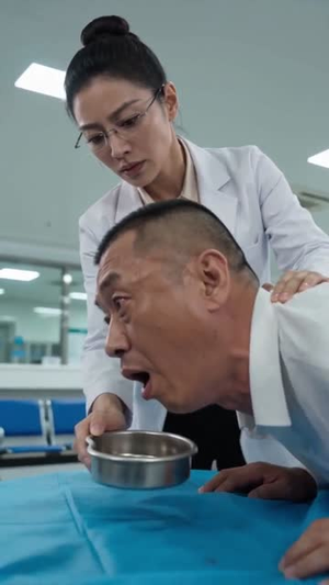 透视中医:我能看到疾病词条(81集) 透视中医:我能看到疾病词条(81集)超火热门短剧